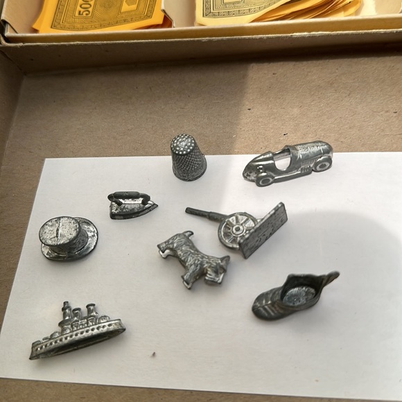 1935-1946 MONOPOLY Parker Brothers Board Game Vintage for Pieces SEE PICTURES - Picture 2 of 8